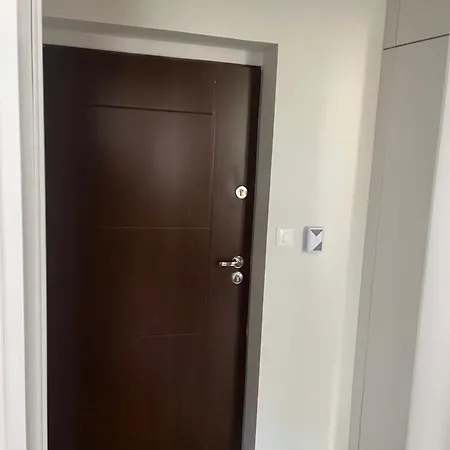 Apartmán & *